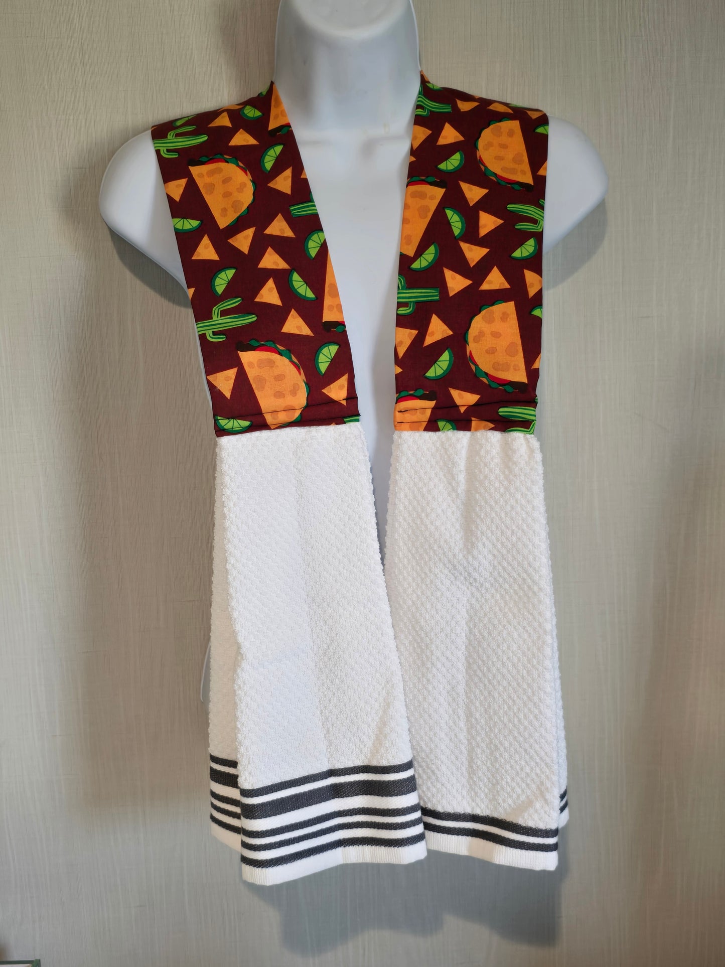 Kitchen Scarf / Boa - Taco Maroon / White